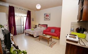 Avalon Seaside B&B - Gozo Bellevue Homes